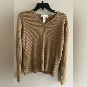 Vintage Jones New York Sweater -  Angora Wool Blend v neck ribbed large beige
